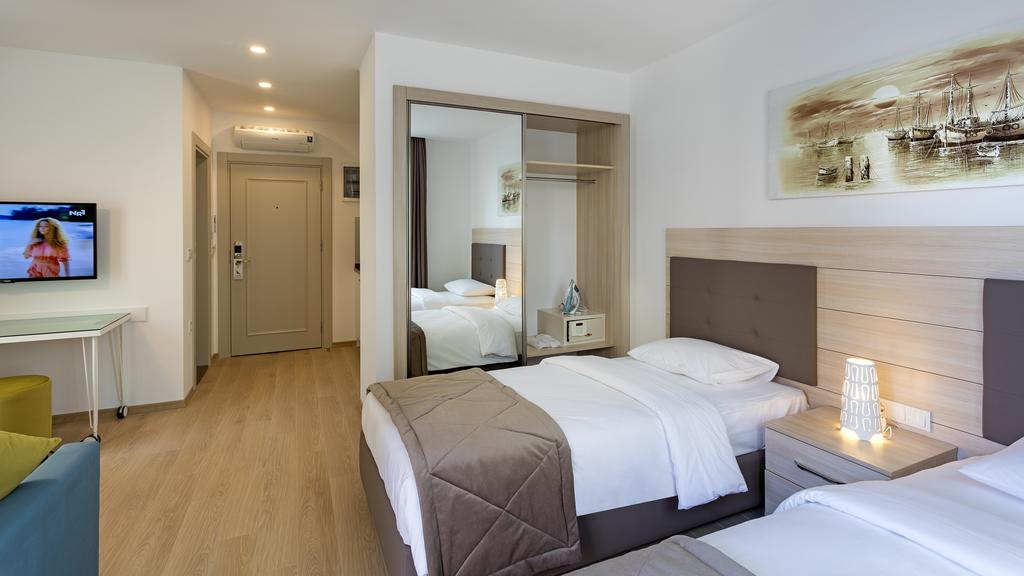 Відпочинок в готелі The Room Hotel Antalya