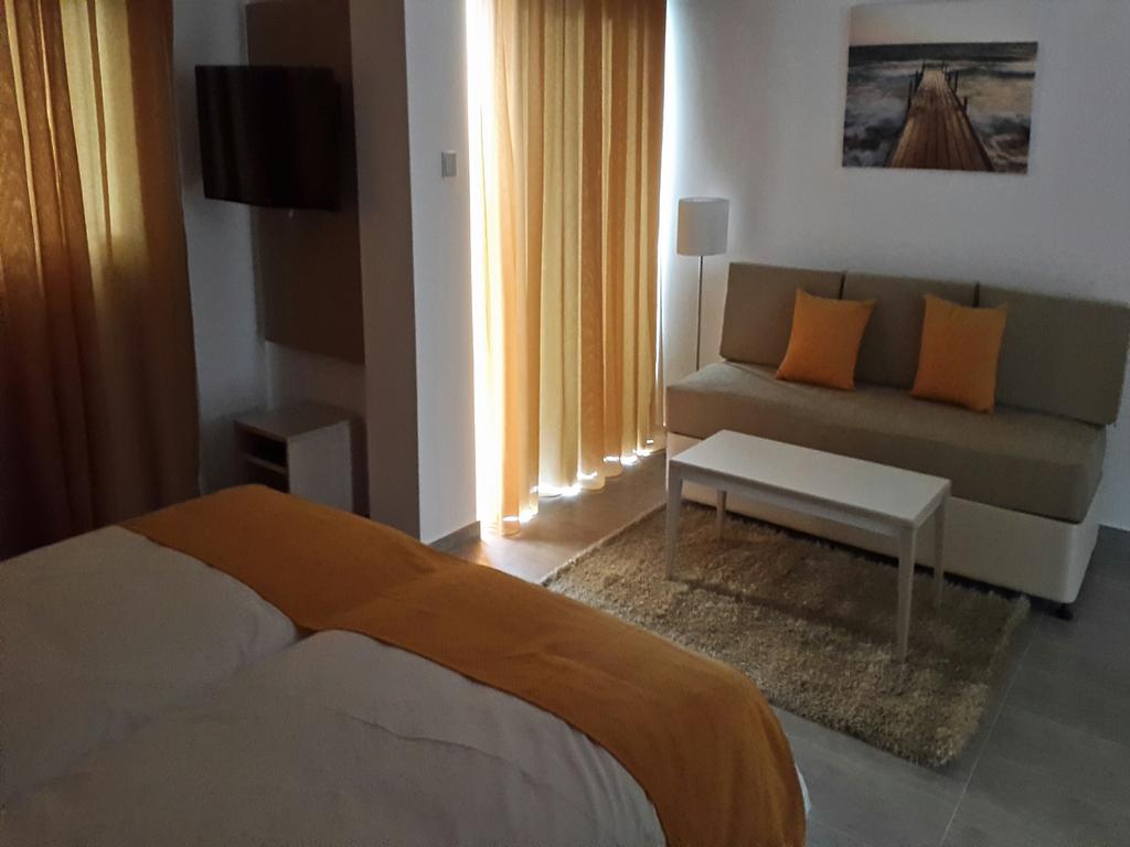 Sofianna Hotel Apts, Пафос цены