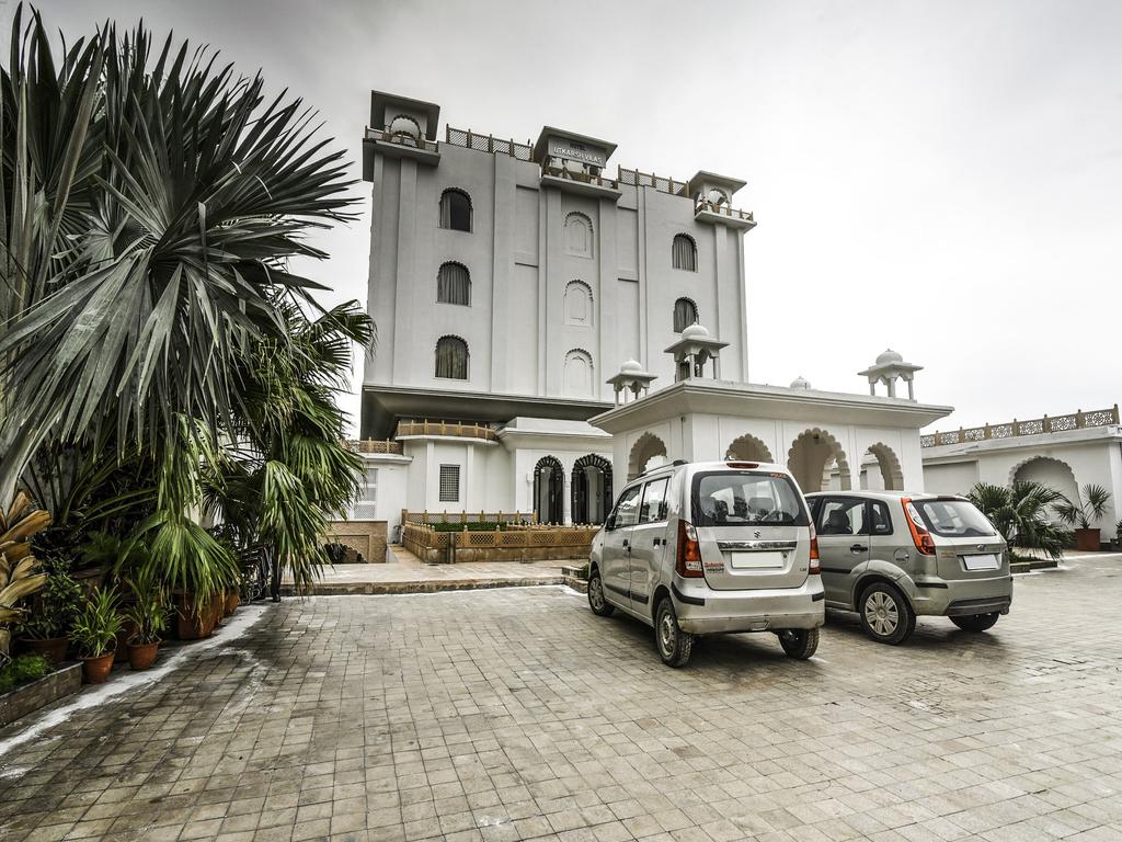 Hotel Utkarsh Villa, Агра, Индия, фотографии туров