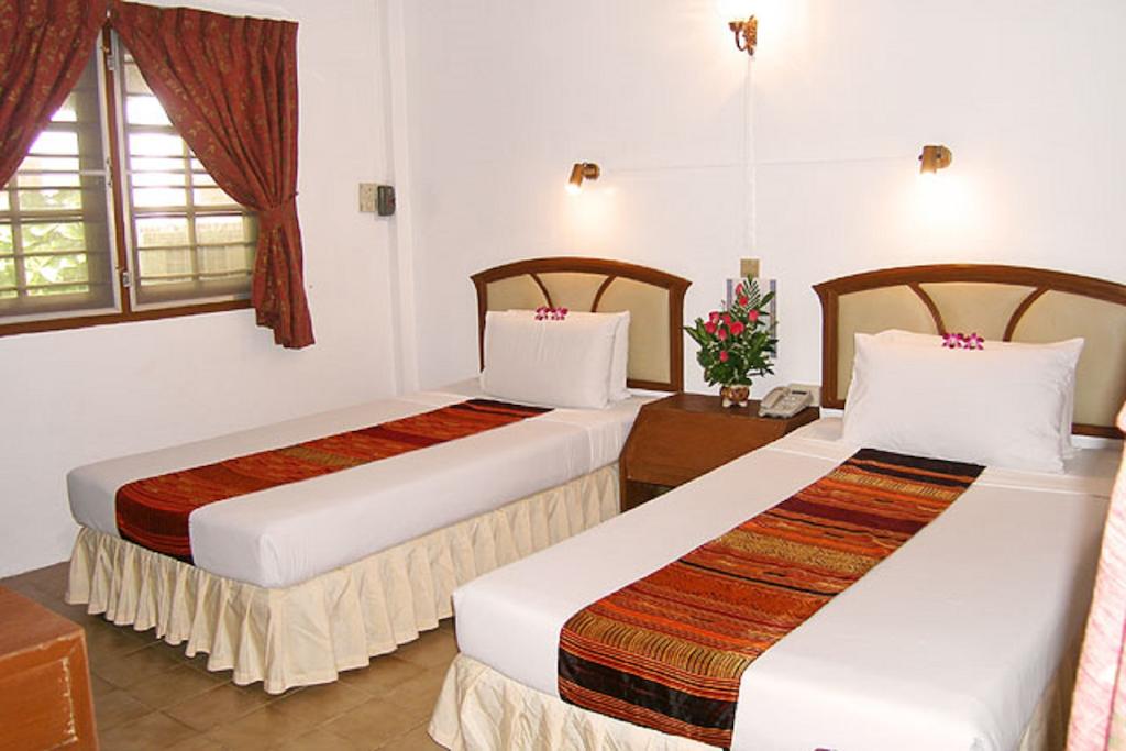 Отдых в отеле Karon Golden Sand Hotel