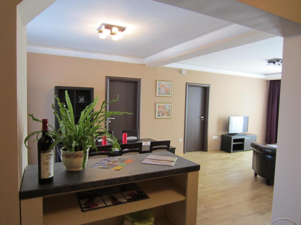 Vip Apartments Sofia for rent - office, 3