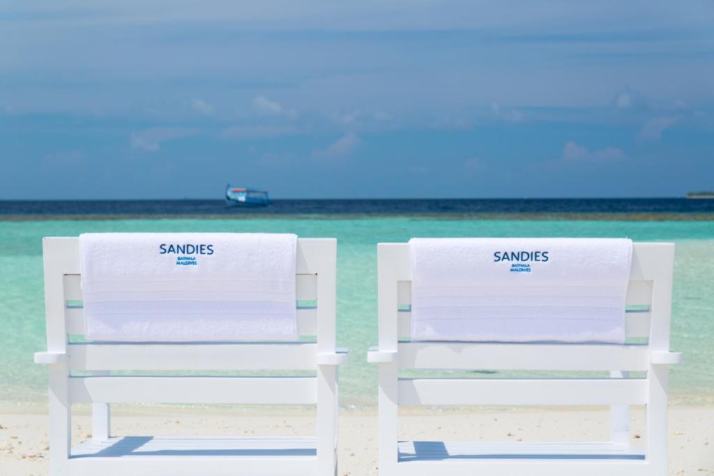 Hotel reviews Sandies Bathala Island Resort