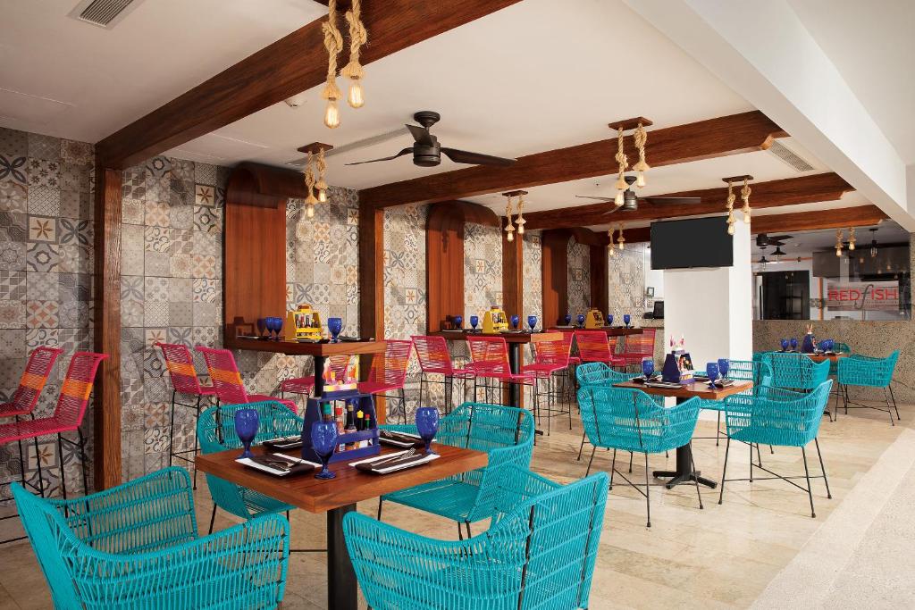 Отель, Krystal Grand Punta Cancun
