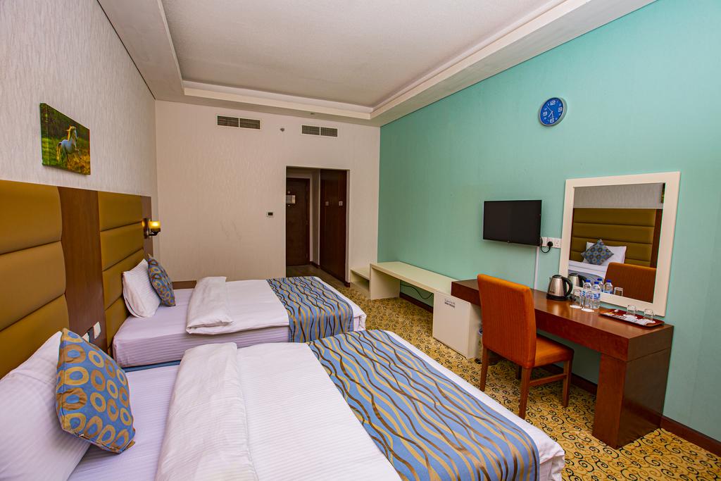 Дубай (город) The Bristol Inn Hotel (ex. Gulf Inn Hotel Al Muteena) цены