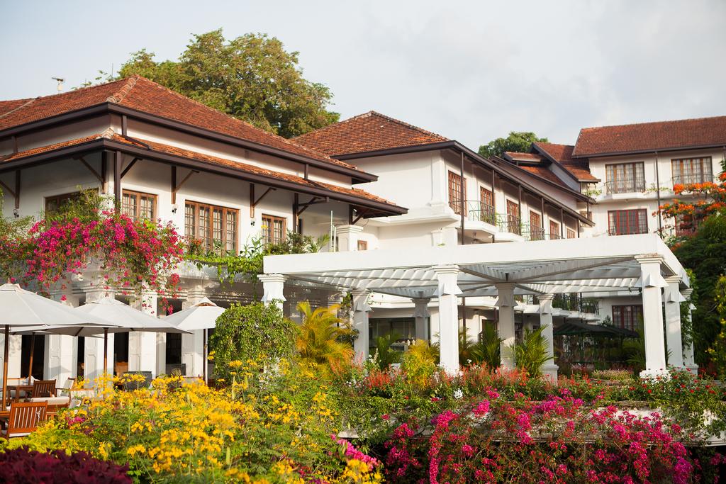 Mahaweli Reach Hotel, Канди, Шри-Ланка, фотографии туров