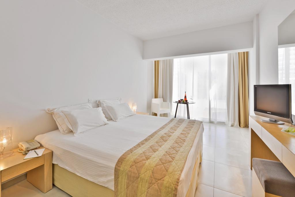 Hotel reviews Napa Mermaid Design Hotel & Suites