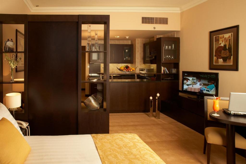 Al Manzel Hotel Apartments, Абу-Даби, ОАЭ, фотографии туров