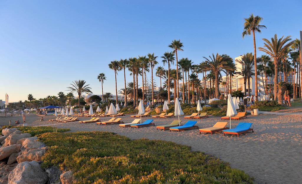 Відгуки про готелі Cypria Maris Beach Hotel and Spa (adults only)