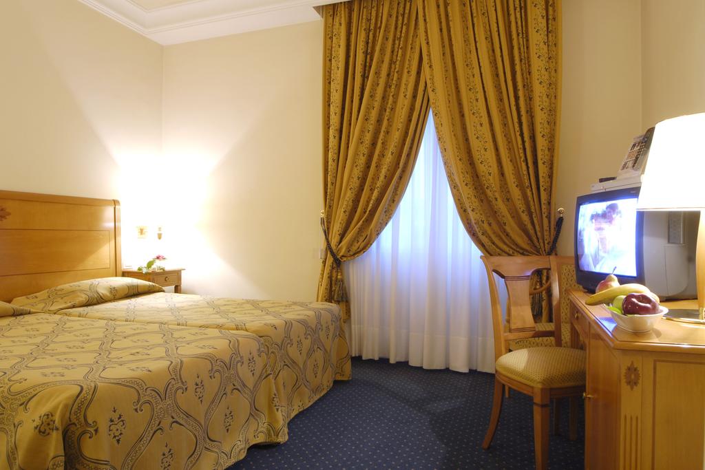 Туры в отель Grand Hotel Rimini Римини
