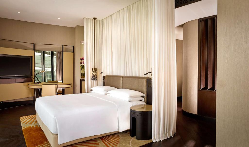 ОАЭ Grand Hyatt Abu Dhabi Hotel & Residences Emirates Pearl