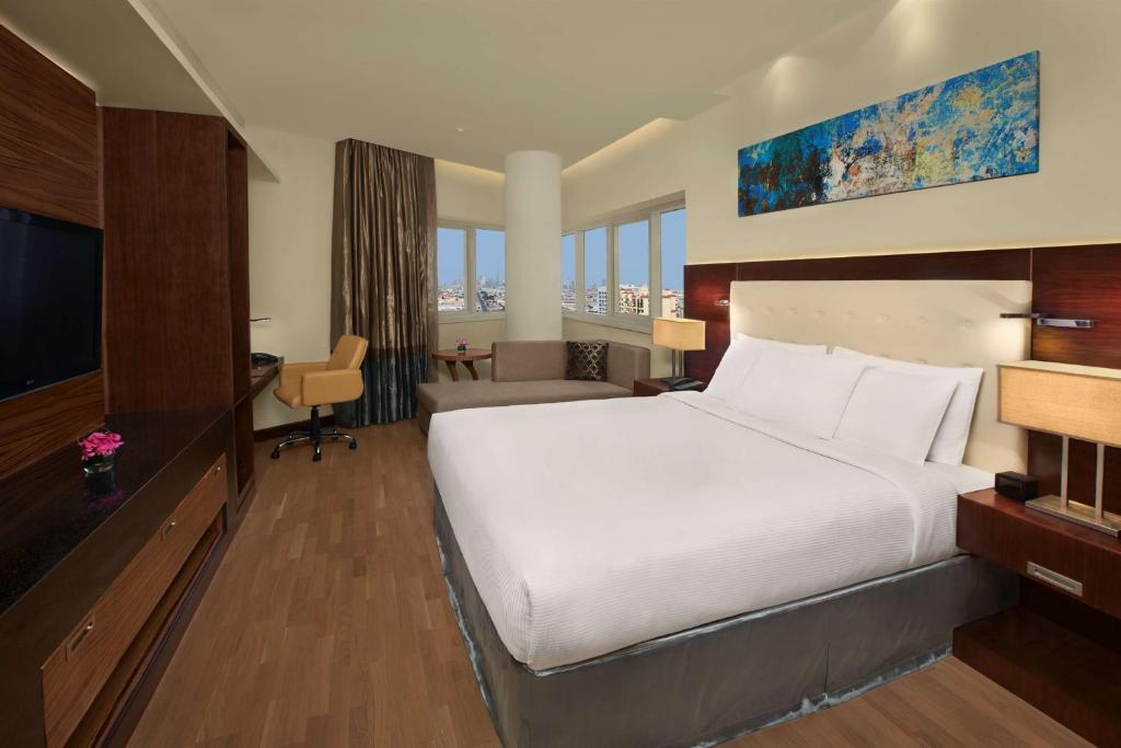 Відпочинок в готелі Doubletree by Hilton Hotel & Residences Dubai – Al Barsha