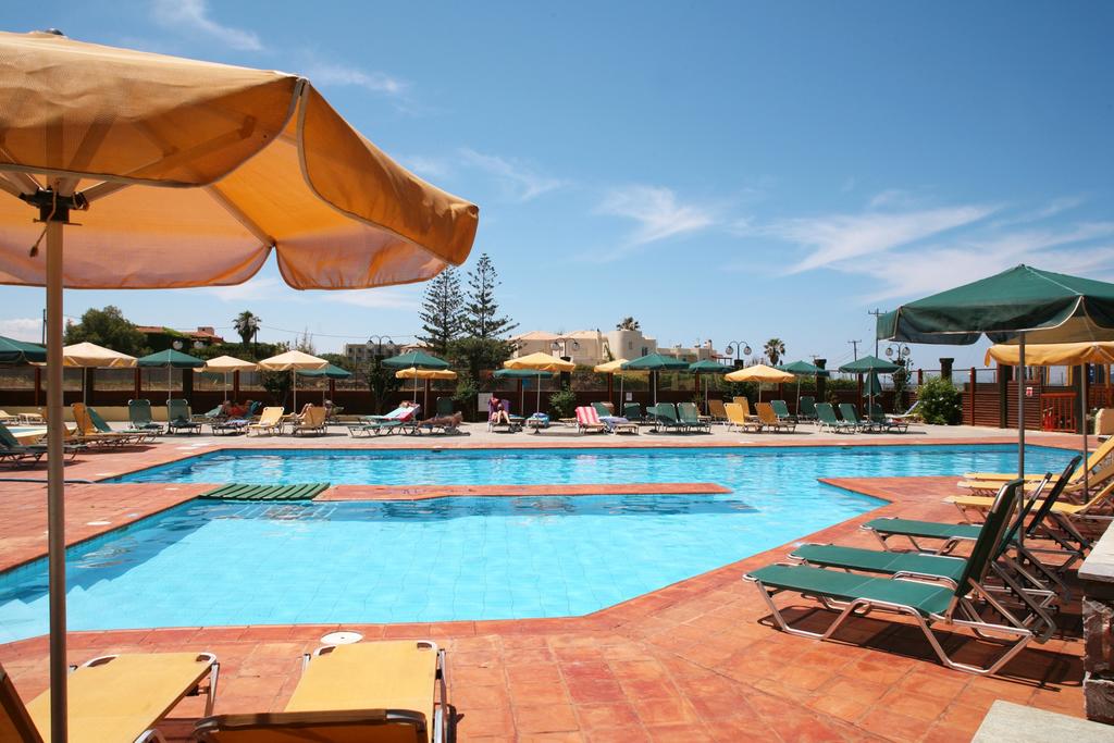 Kaissa Beach Hotel, Іракліон ціни