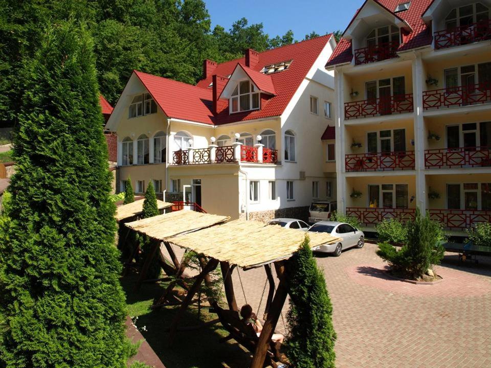 Sunny Resort, Украина, Закарпатская область, туры, фото и отзывы