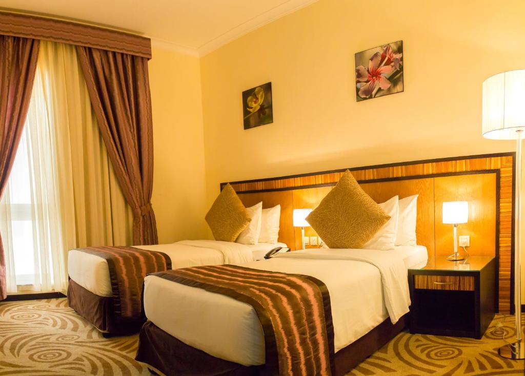 Горящие туры в отель Al Majaz Premiere Hotel Apartments