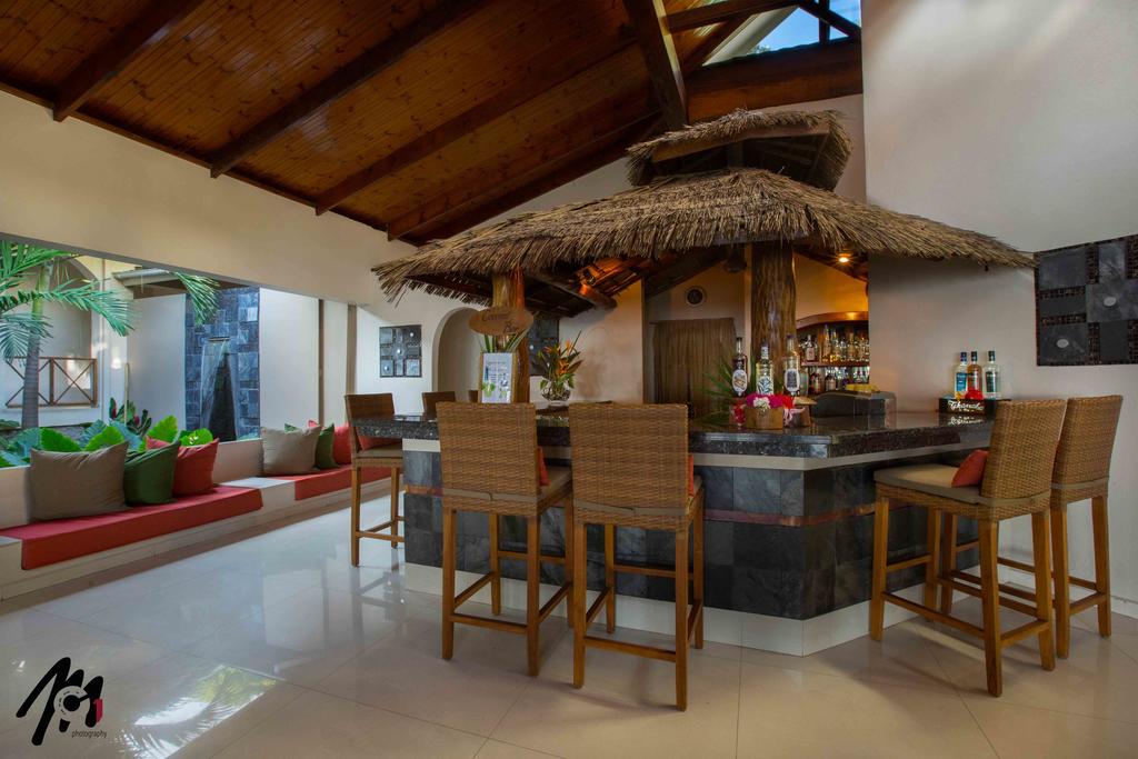 Odpoczynek w hotelu Coco De Mer & Black Parrot Suites Praslin (wyspa)