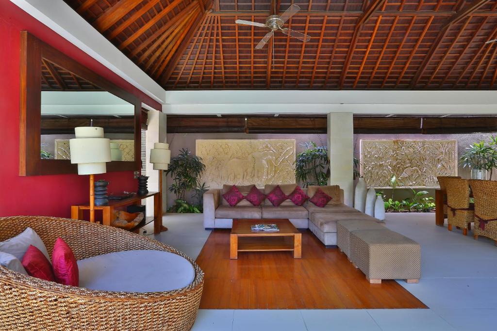 Chandra Luxury Villas Bali цена