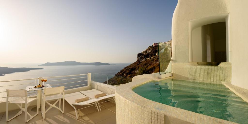 Горящие туры в отель Nefeles Luxury Suites Санторини (остров)