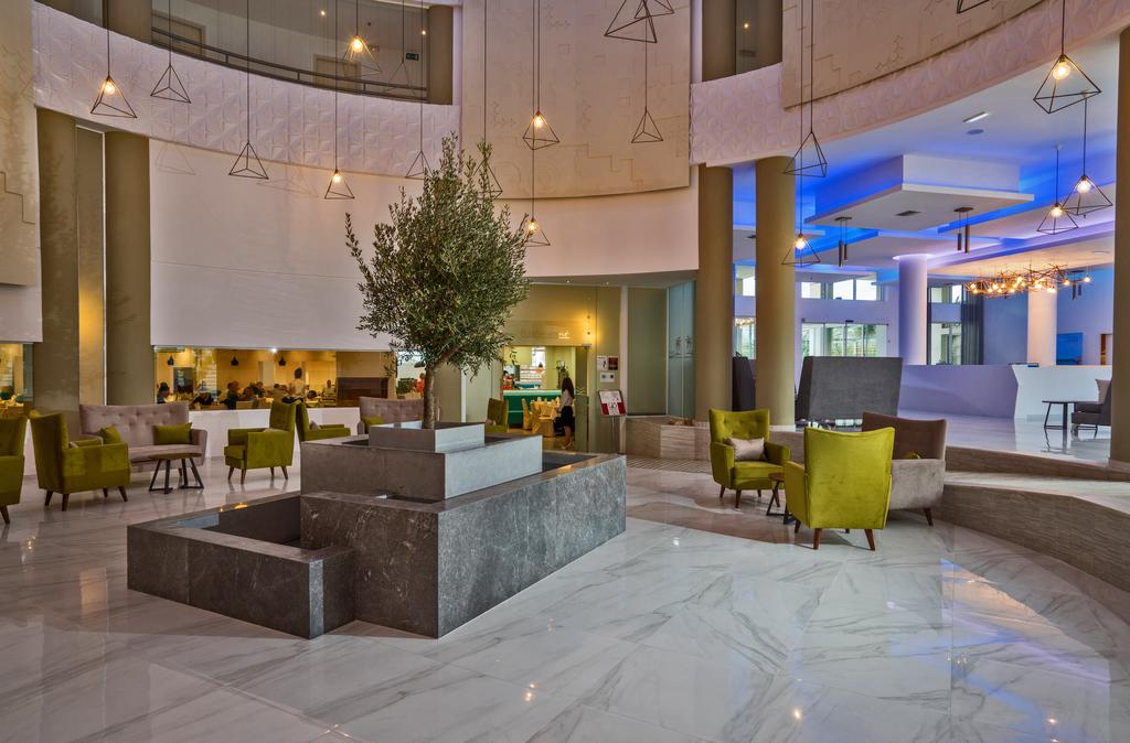 Горящие туры в отель Georgioupolis Resort & Aqua Park Ханья Греция