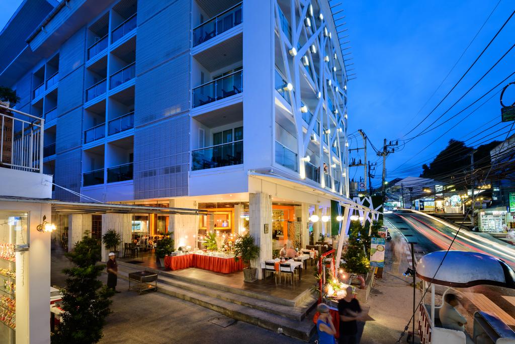 Peach Hill Resort, пляж Ката, Таїланд, фотографії турів