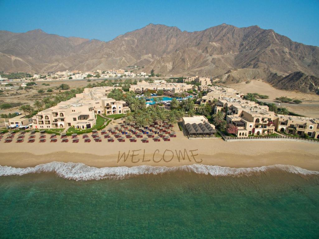 Отзывы туристов Miramar Al Aqah Beach Resort