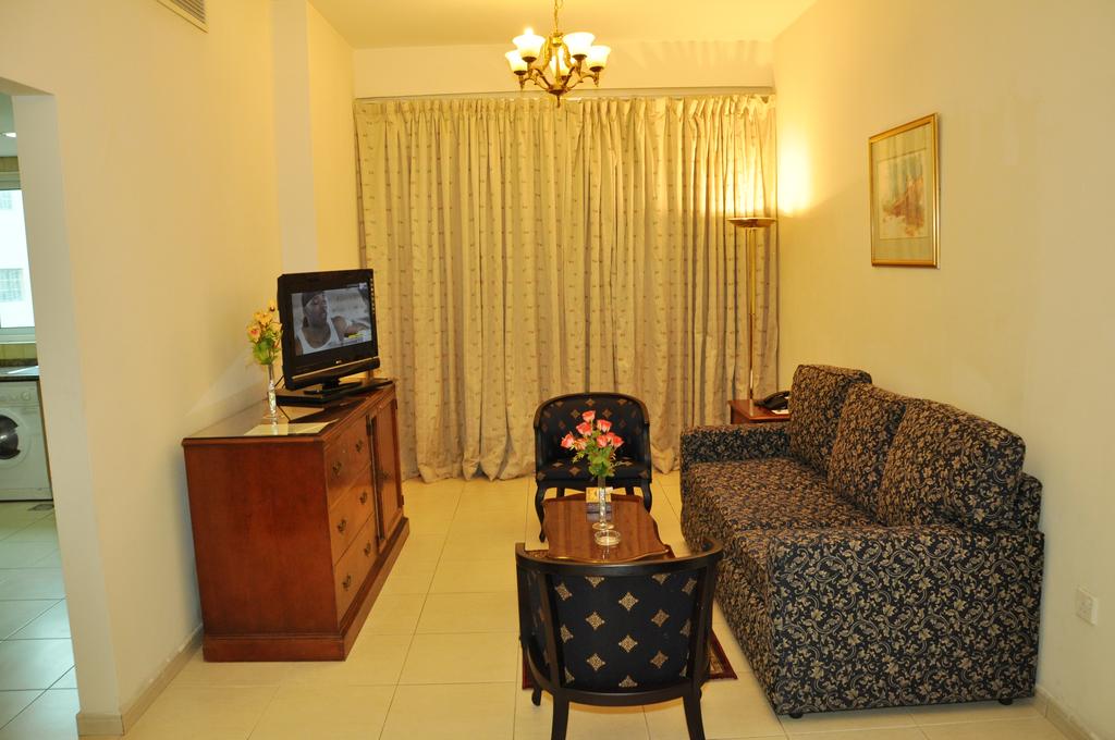 Відпочинок в готелі Ramee Guestline Hotel Apartments 2
