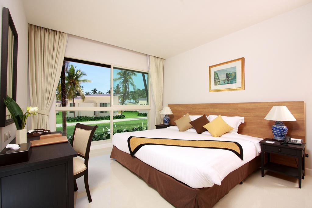 Отель, Kantary Beach Hotel Villas & Suites