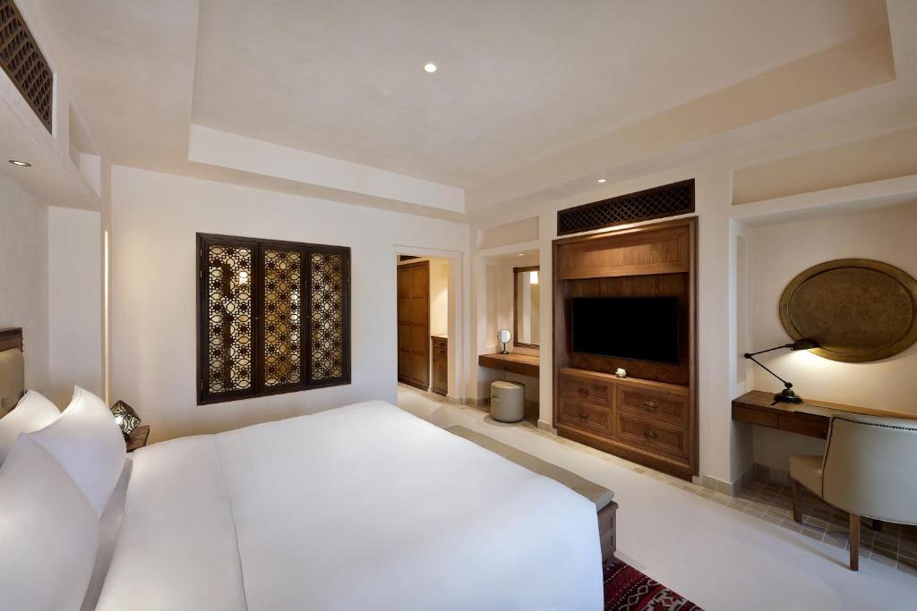 Al Wathba A Luxury Collection Desert Resort & Spa фото туристов