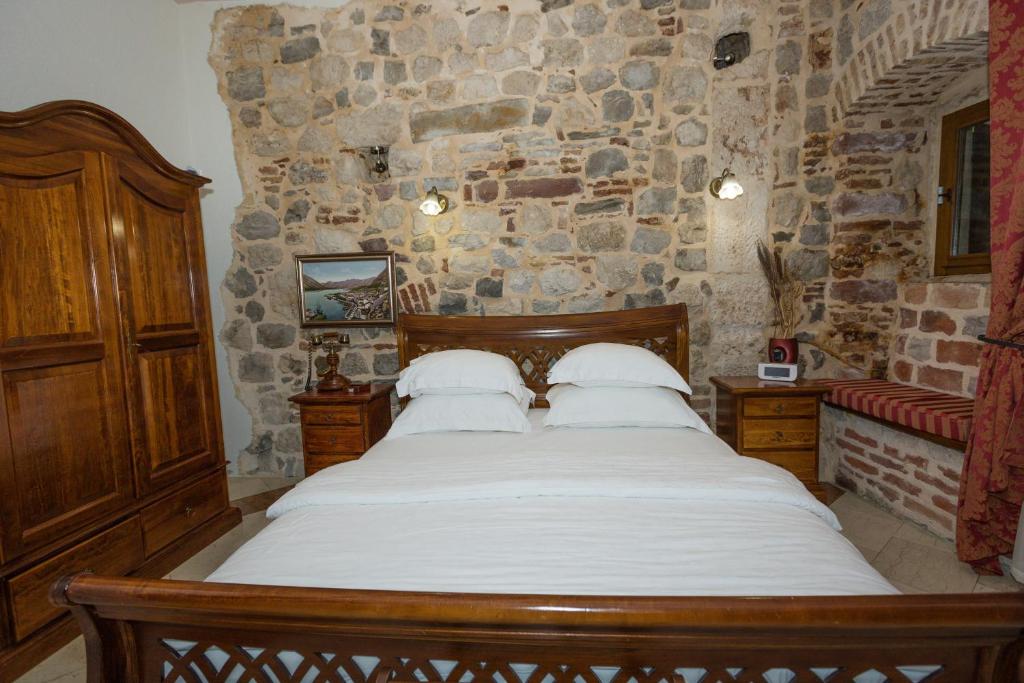 Горящие туры в отель Villa Duoma Котор Черногория