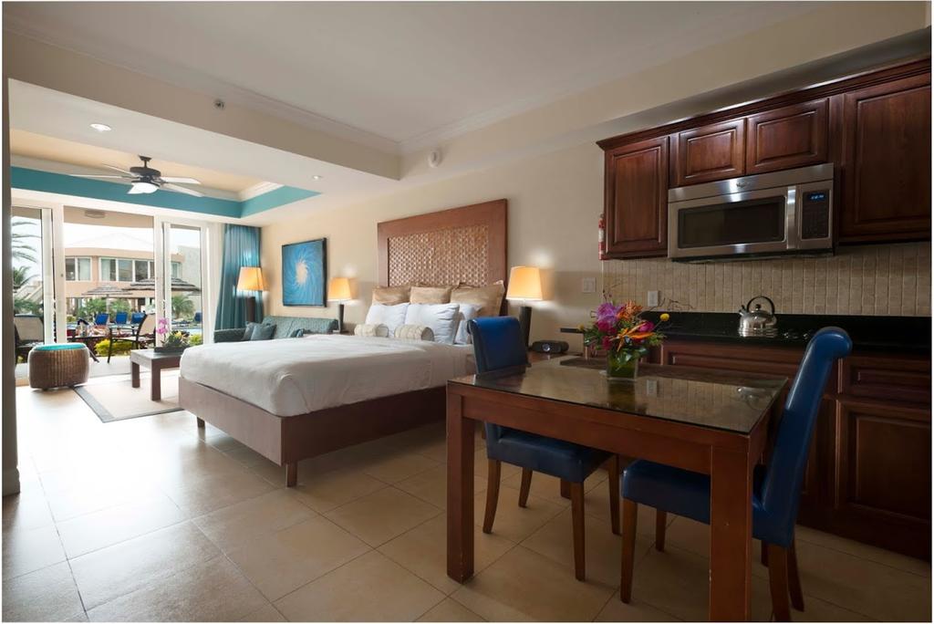 Divi Aruba Phoenix Beach Resort, Ораньестад, фотографии туров