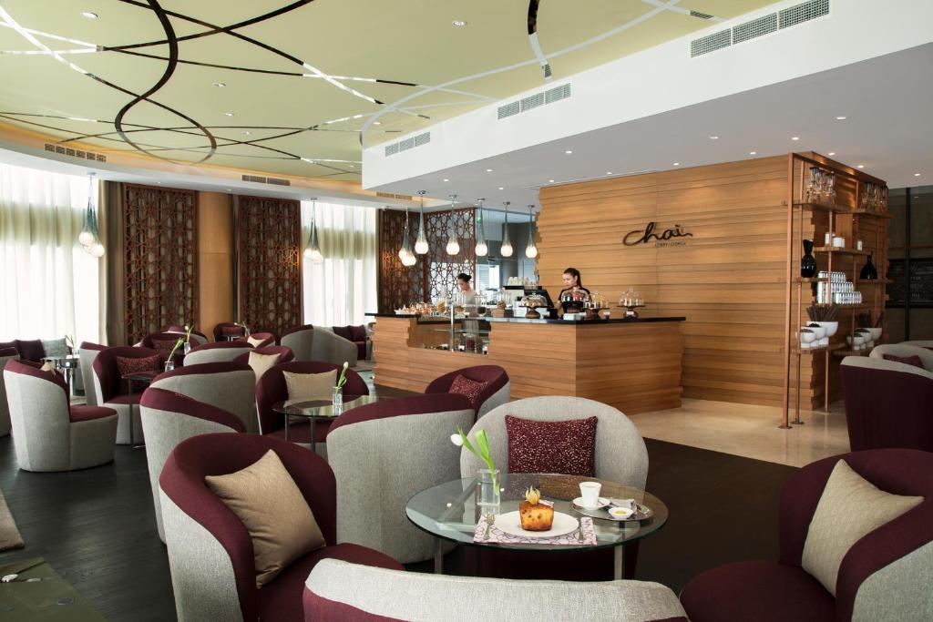 Отель, ОАЭ, Абу-Даби, Pearl Rotana Capital Centre
