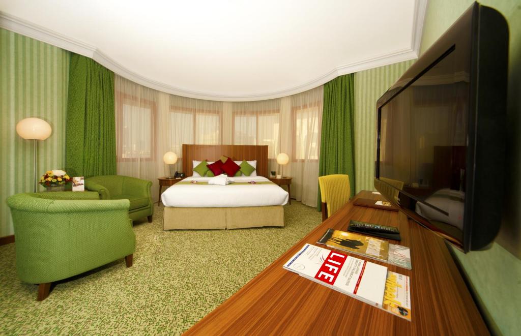 Отдых в отеле City Seasons Al Hamra Hotel