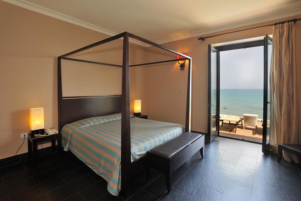 Отдых в отеле Falconara Charming House Resort & Spa (Marina Di Butera)
