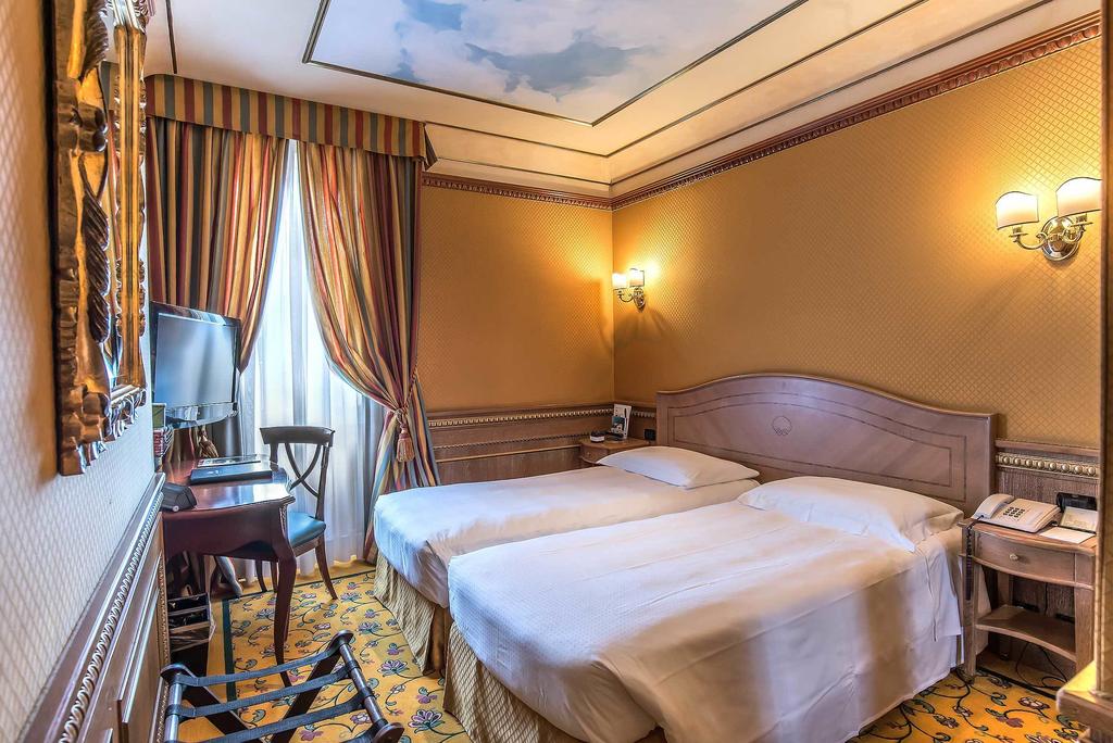 Відпочинок в готелі River Palace Рим