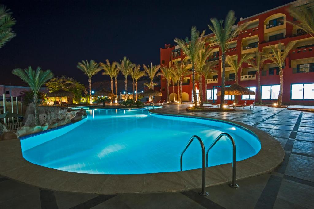 Ціни в готелі Sun & Sea Hotel Hurghada