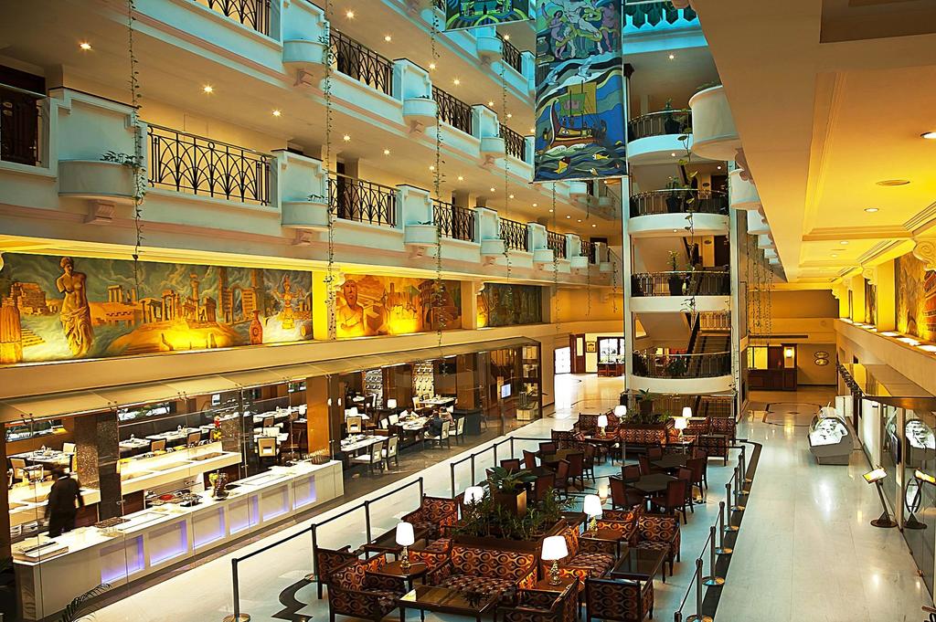 Ціни в готелі Radha Regent - A Sarovar Hotel, Chennai