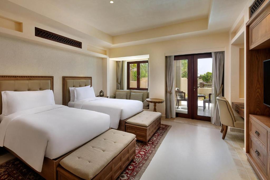 Al Wathba A Luxury Collection Desert Resort & Spa, Абу-Даби