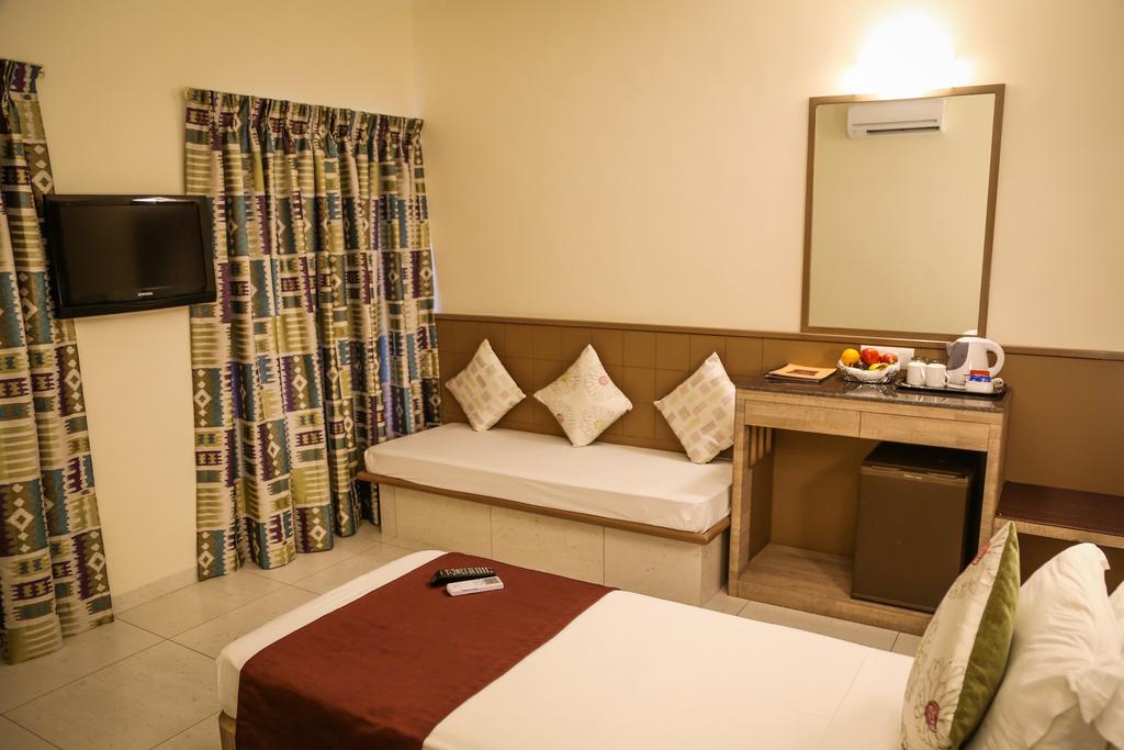 Hot tours in Hotel Nanu Resort Betalbatim India