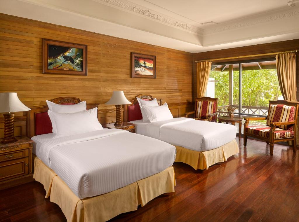 Фото готелю Royal Island Resort & Spa