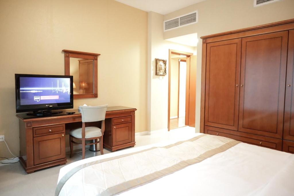 Відгуки гостей готелю Royal Concorde Hotel & Suites Dubai
