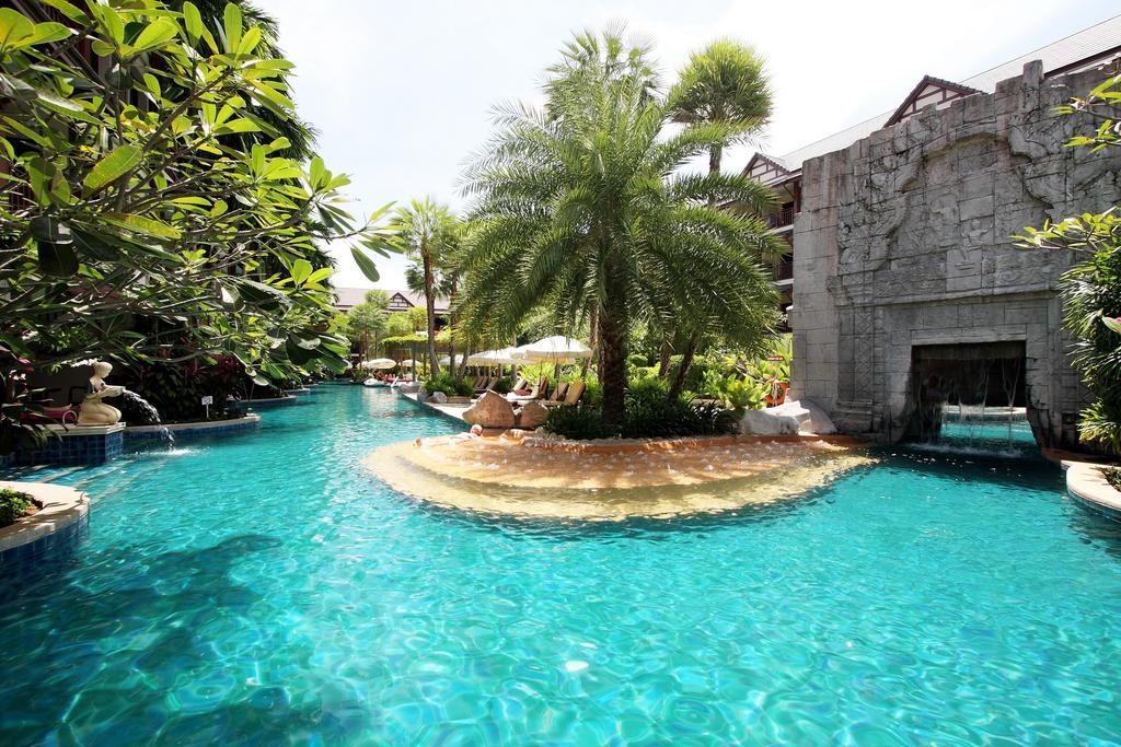 Kata Palm Resort & Spa, розваги