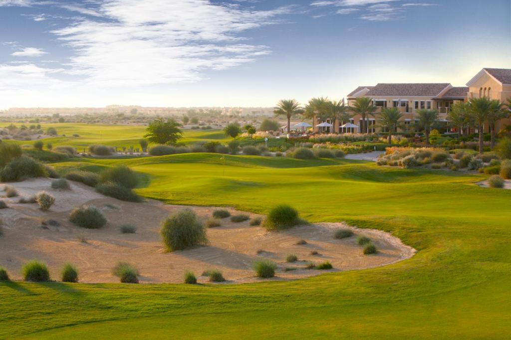 Цены в отеле Arabian Ranches Golf Club