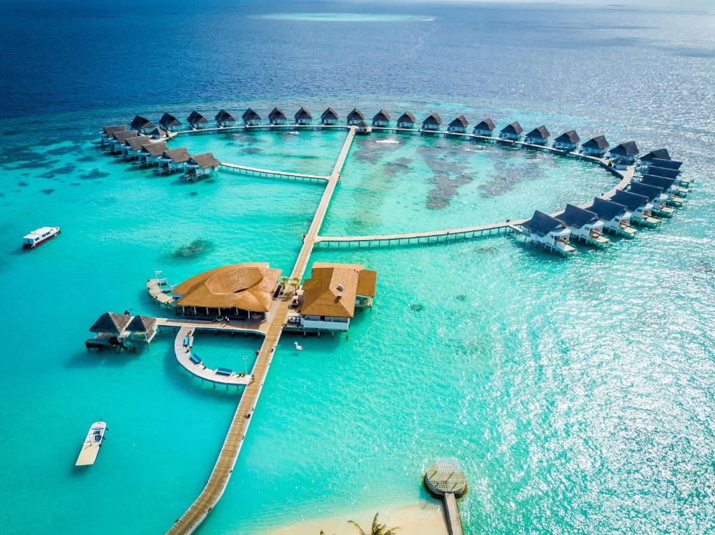 Отзывы про отдых в отеле, Centara Grand Island Maldives