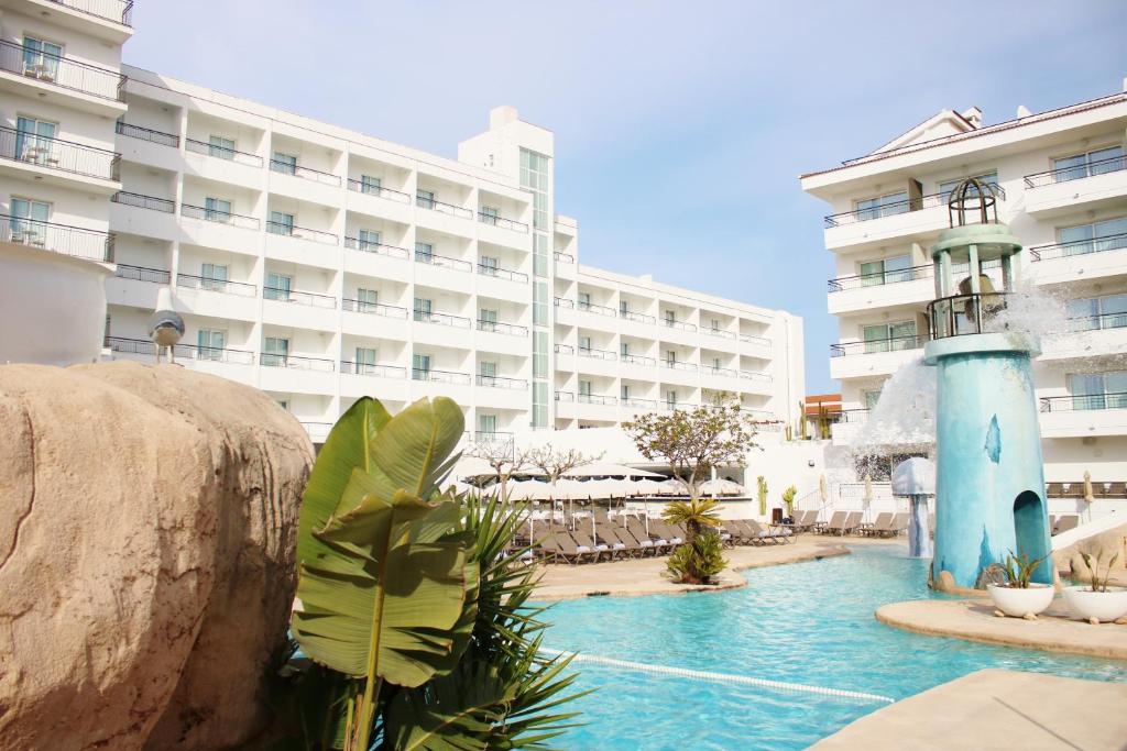 Отзывы гостей отеля Alegria Hotels Pineda Splash