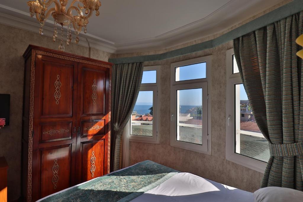 Горящие туры в отель Blue House Hotel Стамбул