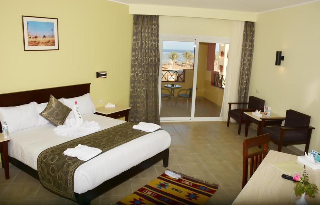 Recenzje hoteli Casa Mare Resort (ex. Royal Tulip Beach Resort)