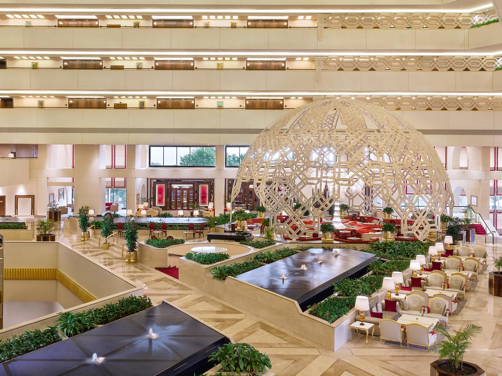 Sheraton Grand Doha Resort & Convention Hotel, фото