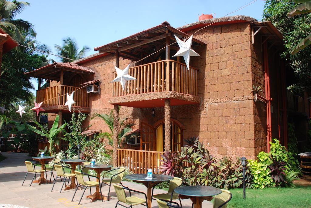 Горящие туры в отель Sea Breeze Village Calangute Калангут Индия