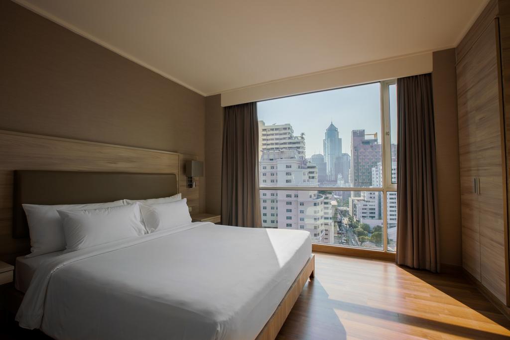 Отзывы про отдых в отеле, Adelphi Suites Bangkok