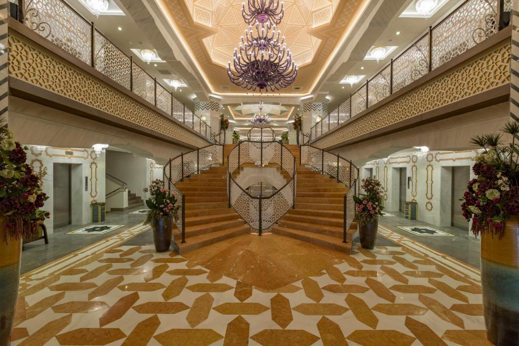 Туры в отель Royal Taj Mahal Сиде Турция