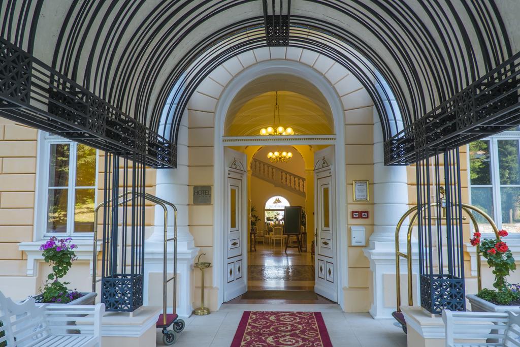 Фото готелю Hotel Kvarner Palace